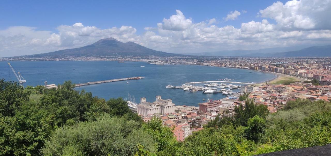 Ferienwohnung Il Capriccio Castellammare di Stabia Exterior foto